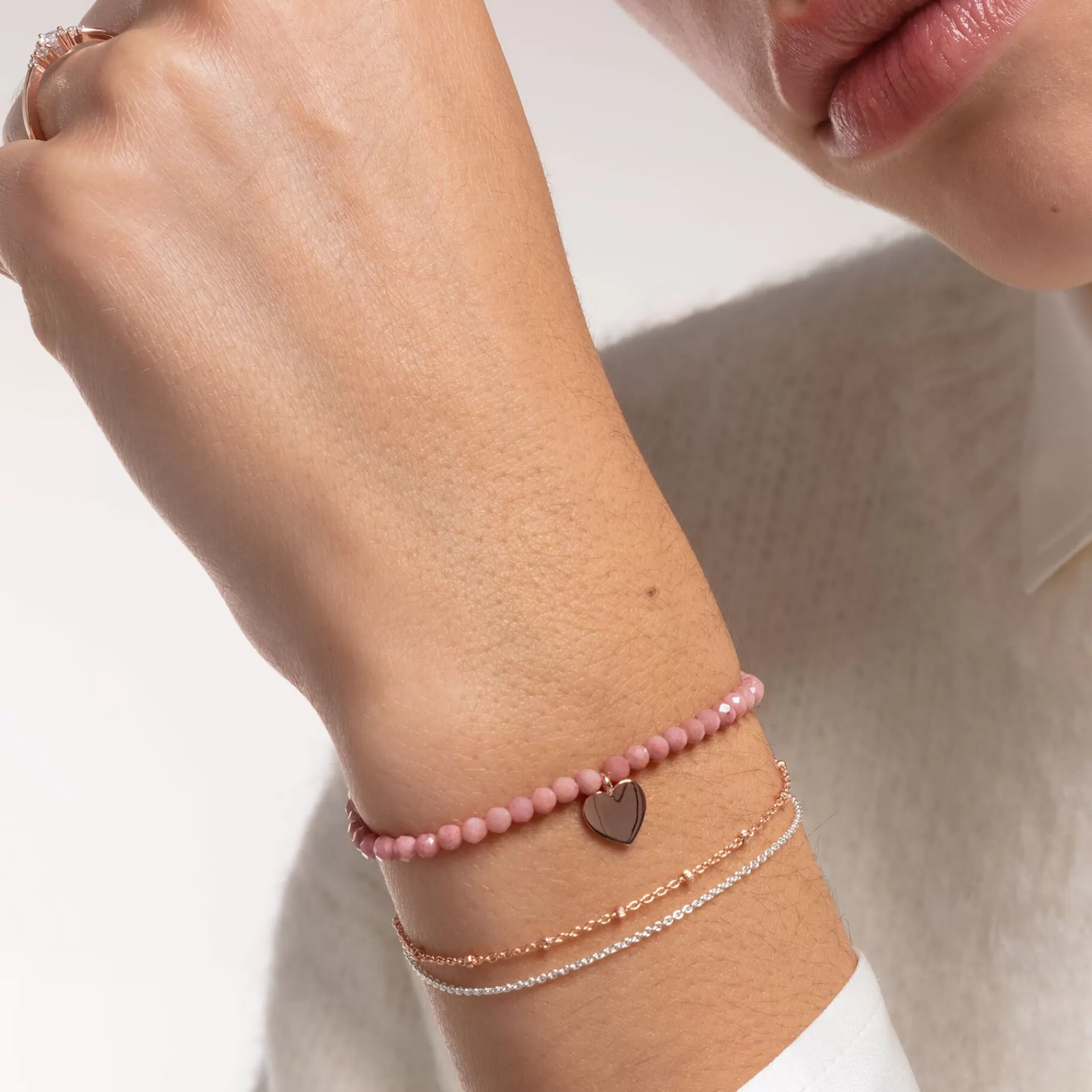 THOMAS SABO Armband | 18K roséguldplätering<ARMBAND ROSA P&AUML;RLOR HJ&AUML;RTA ROS&EACUTE;GULD rosa, beige, roséguldfargad