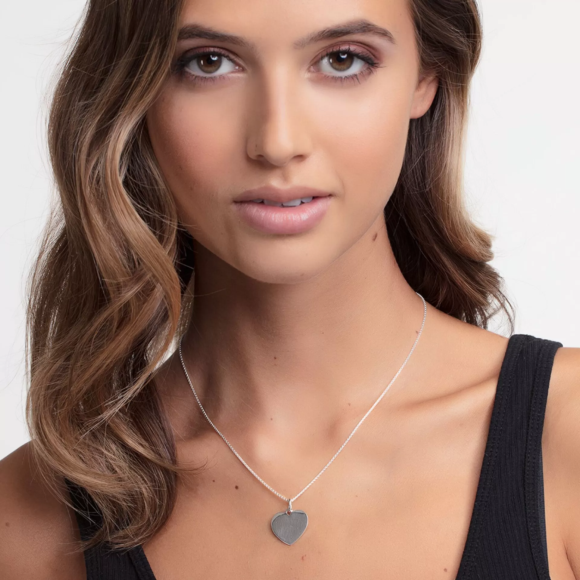 THOMAS SABO Hängsmycken | Återvunnet 925 silver<H&AUML;NGSMYCKE HJ&AUML;RTA STORT SILVER silverfargad