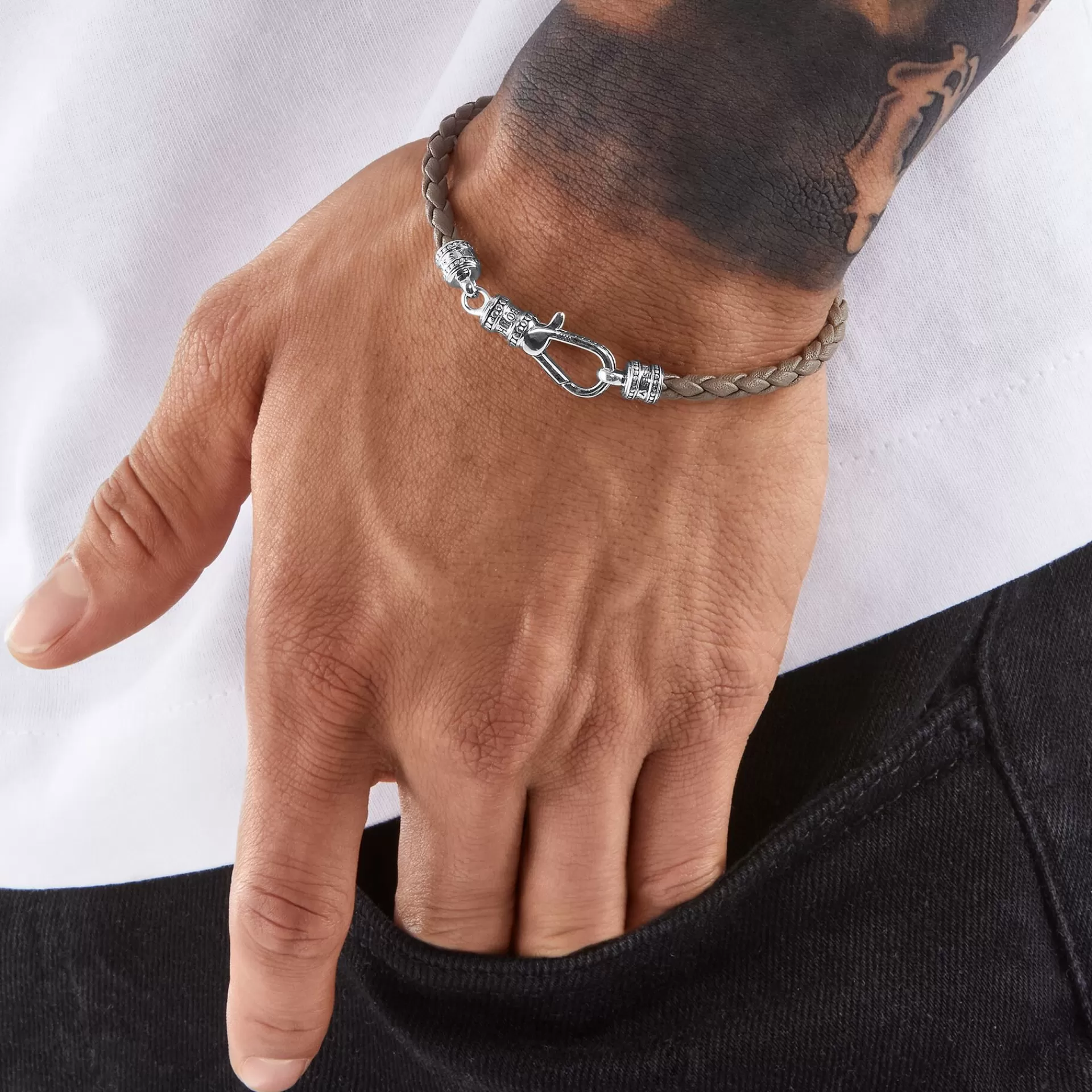 THOMAS SABO Armband | Armband<L&AUML;DERARMBAND GR&ARING; silverfargad, grå